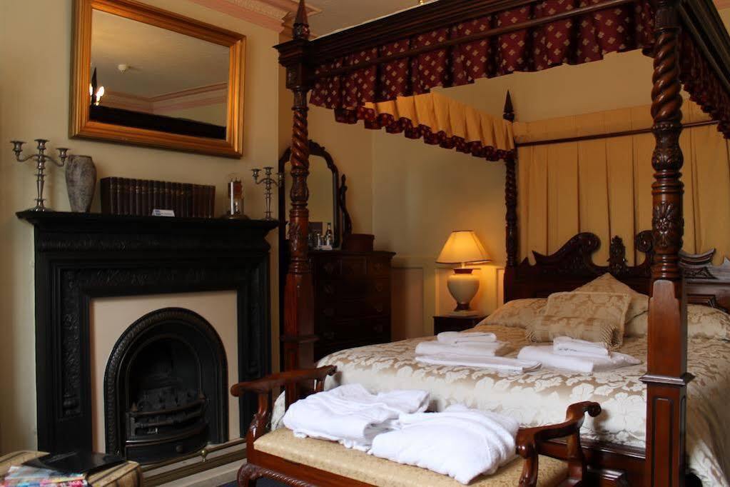 Bail House Hotel 3*