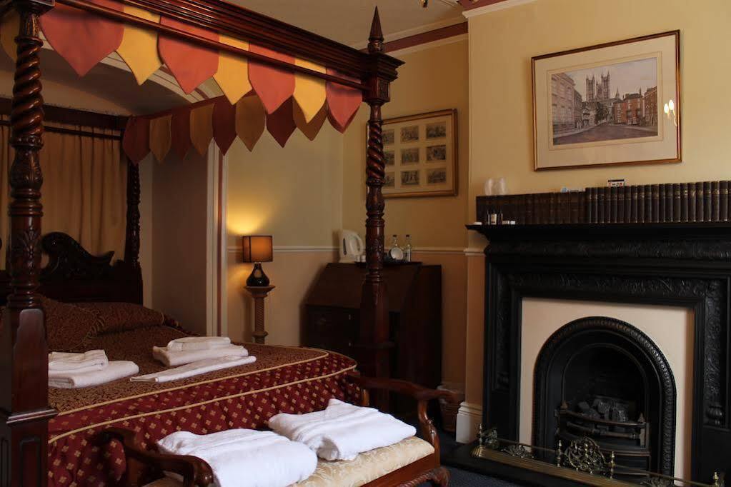 Hotel Bail House 3*